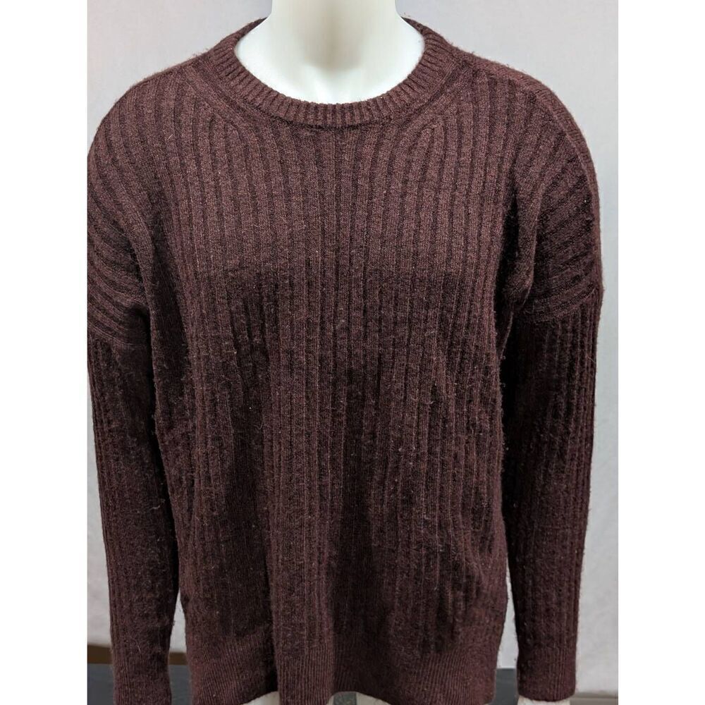 Abercrombie & Fitch sweater‎